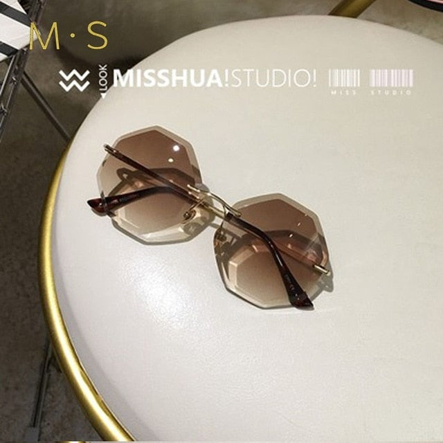 2019 New Round Runglasses Women Oversized Eyewear