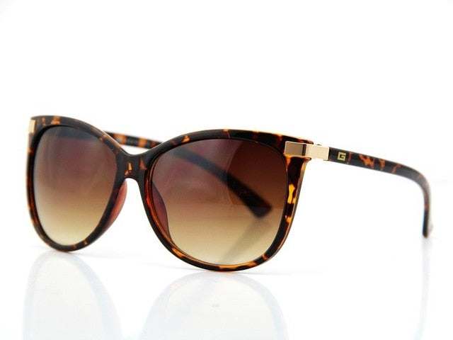 New Cat Eye Classic Brand Sunglasses Women Hot Sale Sunglasses Vintage