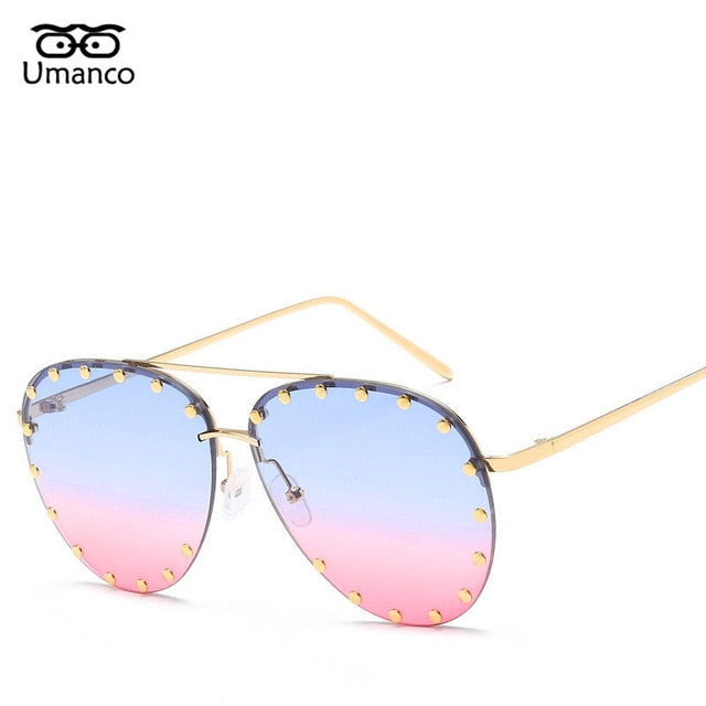 Women Fashion Eyewear Trendy Rivet Sunglasses models