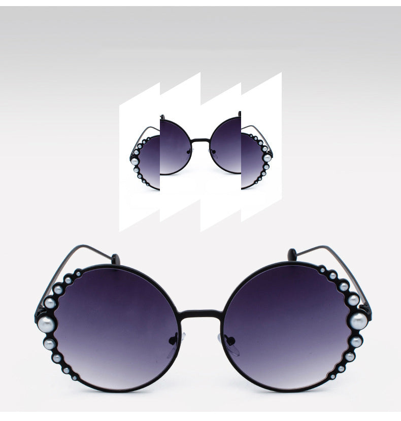 Luxury Oversized Round Sunglasses Women Fashion Cat Eye Pearl Sunglasses Vintage Models